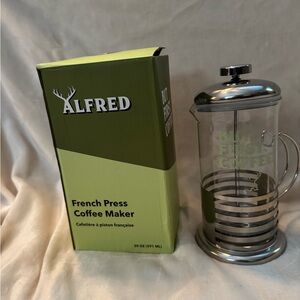 Alfred French press coffee maker new in box 20 oz